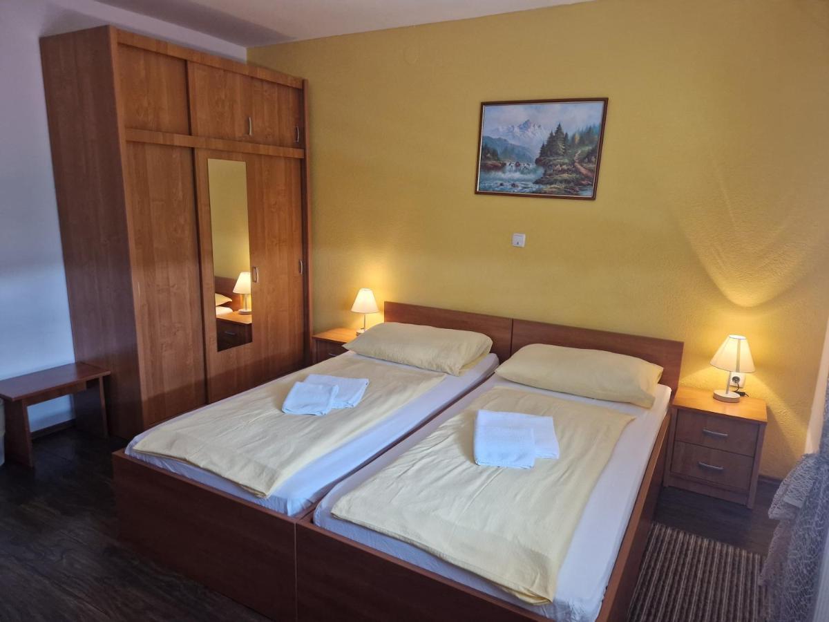 Plitvice Palace Grabovac  Luaran gambar