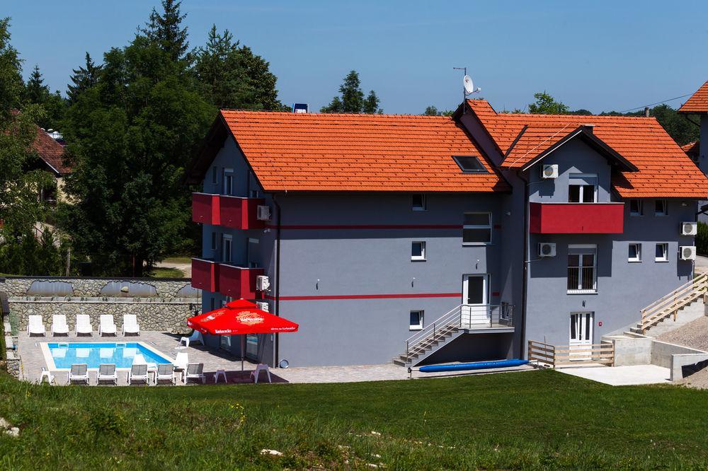 Plitvice Palace Grabovac  Luaran gambar